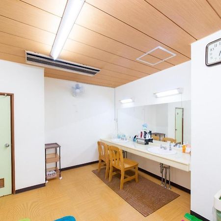 Tabist Marutora Bekkan Nishio Kira Esterno foto